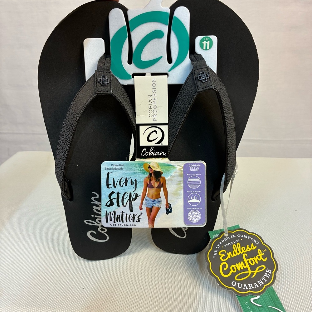 NWT Cobian Skinny Bounce Sandals 11